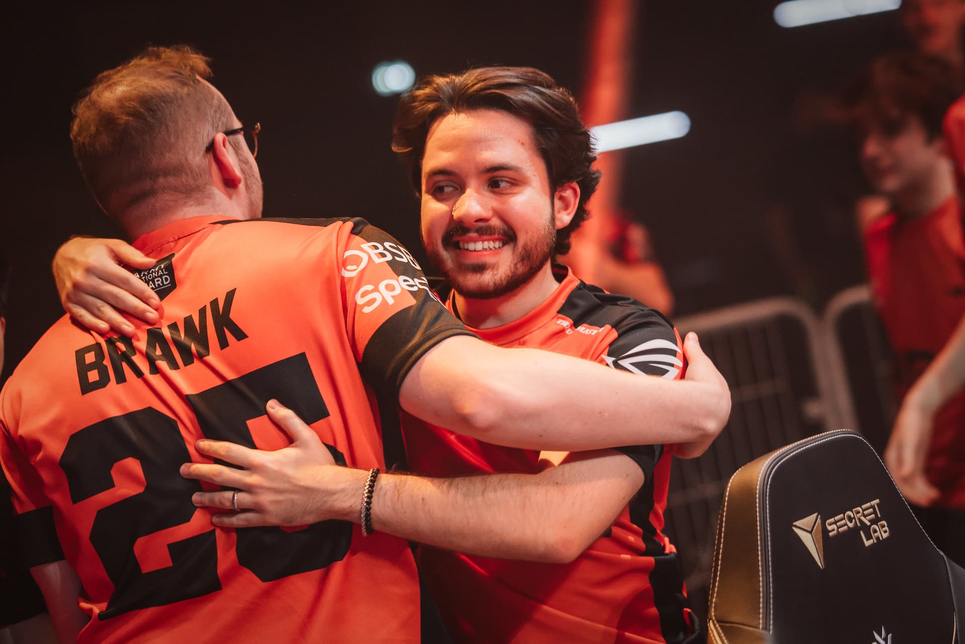 Ethan y Brawk. Foto: Colin Young-Wolff/Riot Games.