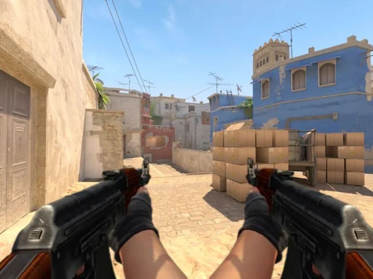 CS2 left and right hand viewmodels