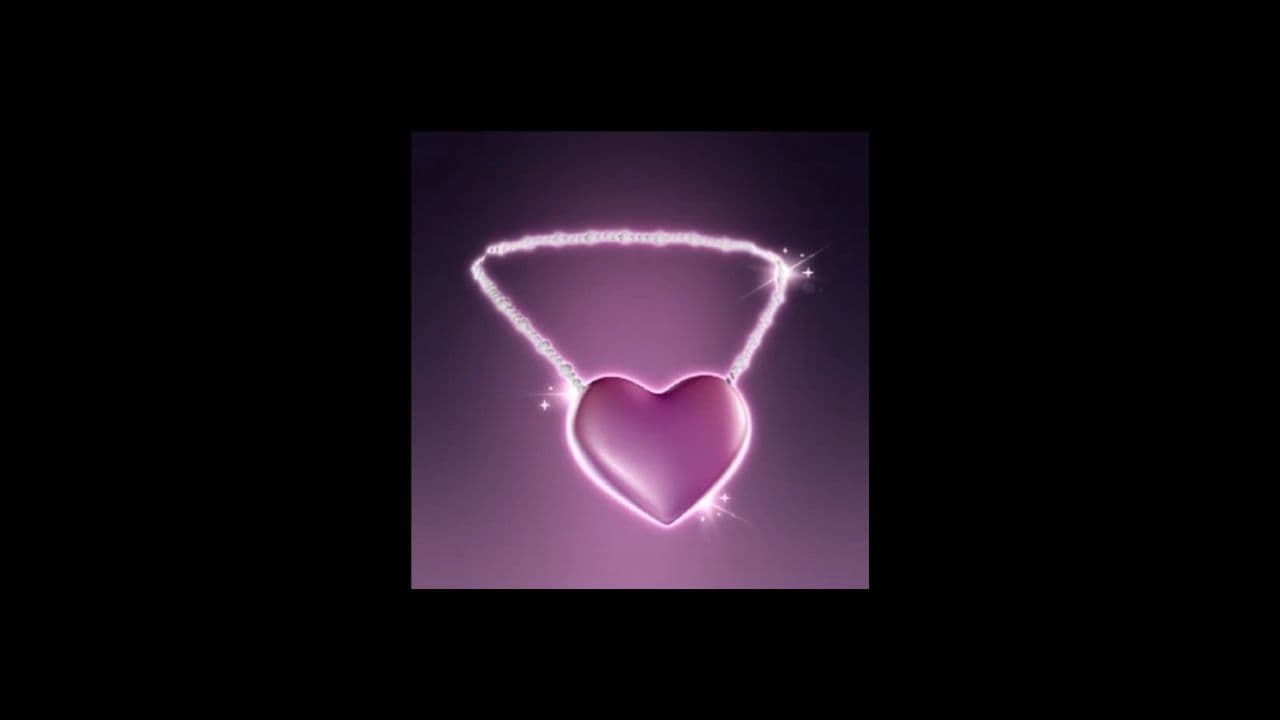 Manon's Heart Necklace