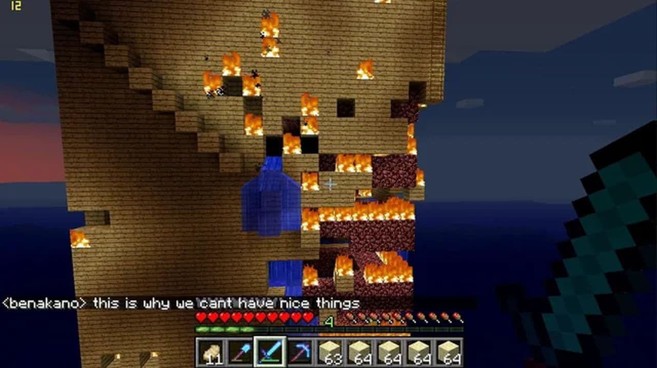 How to make a Minecraft mob farm in 8 easy steps