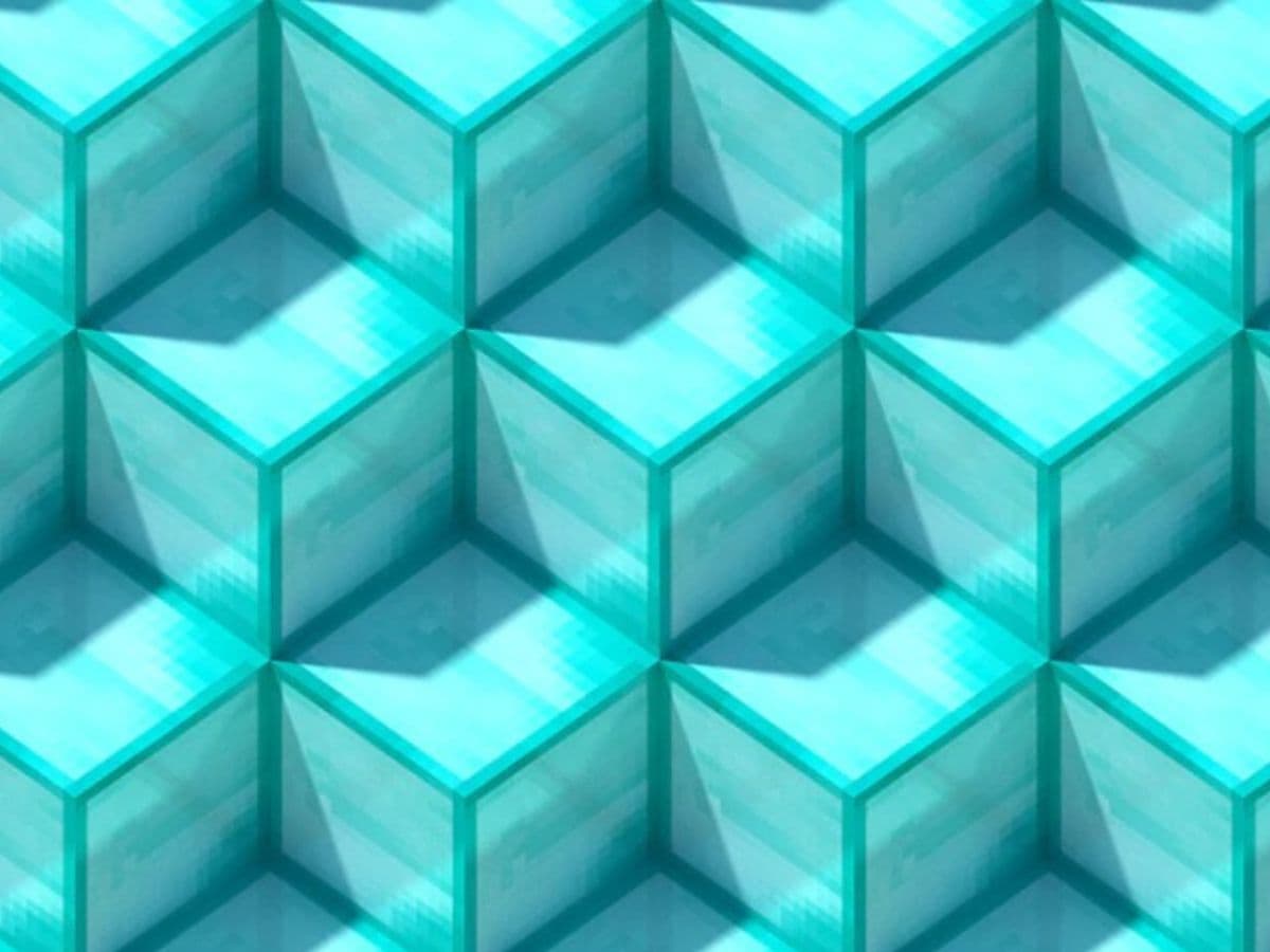 Finding diamonds in Minecraft 1.21.10: Everything you need to know