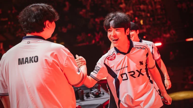 MaKo celebrates with Beyn on stage after beating Paper Rex (Image Source: Colin Young-Wolff/Riot Games)
