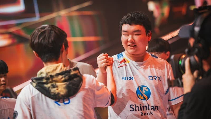 MaKo celebrating with RB at VALORANT Champions 2022 (Image Source: Colin Young-Wolff/Riot Games)