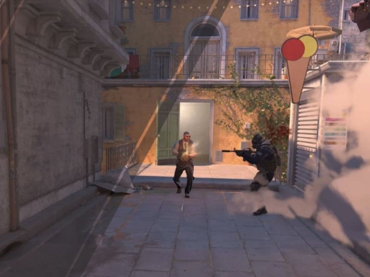 How many people play Counter Strike 2?
